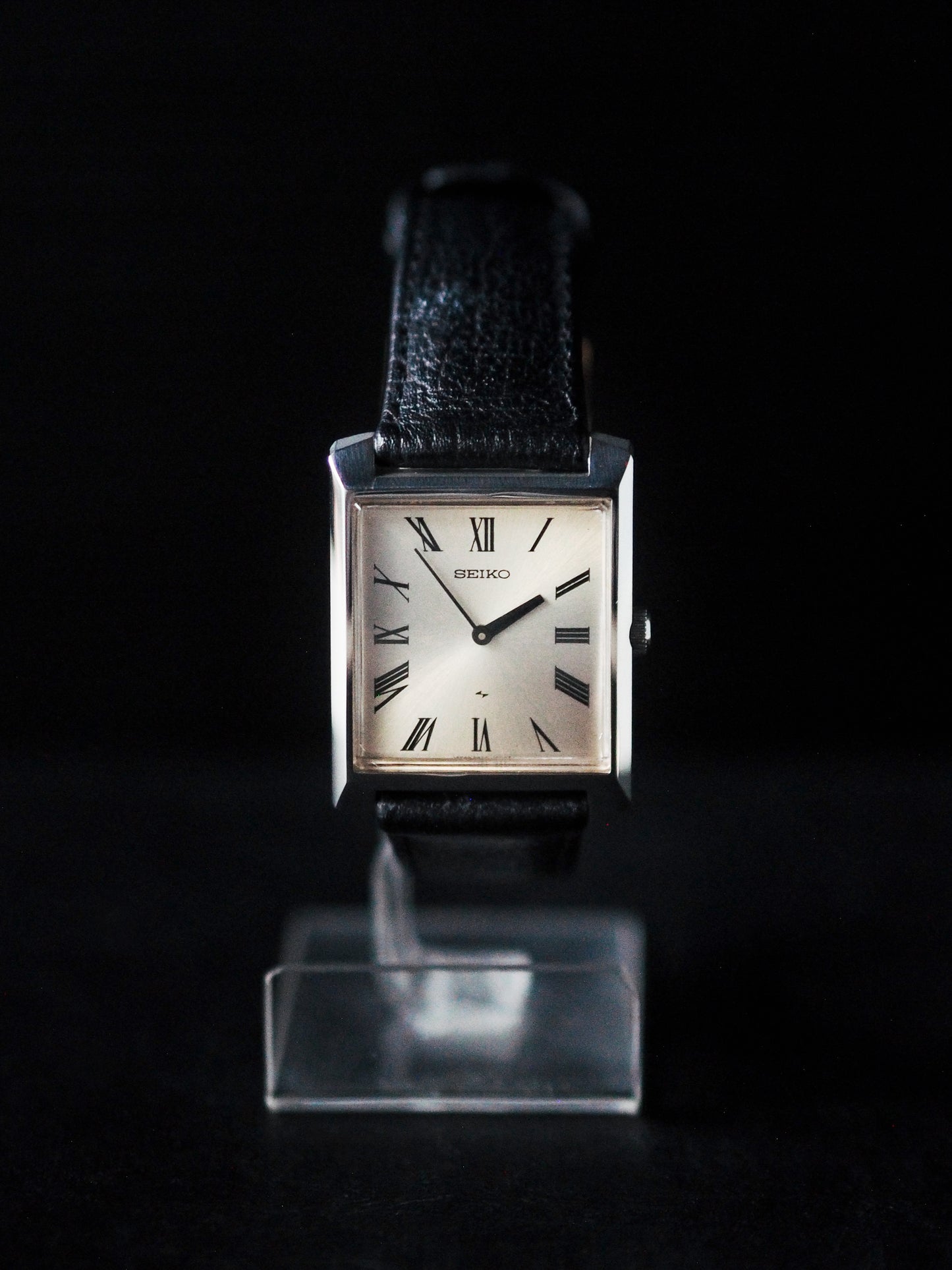 Seiko Chariot Tank 2220-3031 Hi-Beat Silver Sunburst Roman Dial