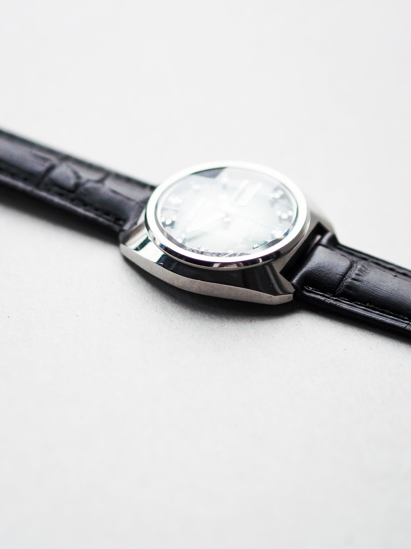 Seiko 5 Actus 7019-7350 Faceted Crystal Green Sunburst Dial