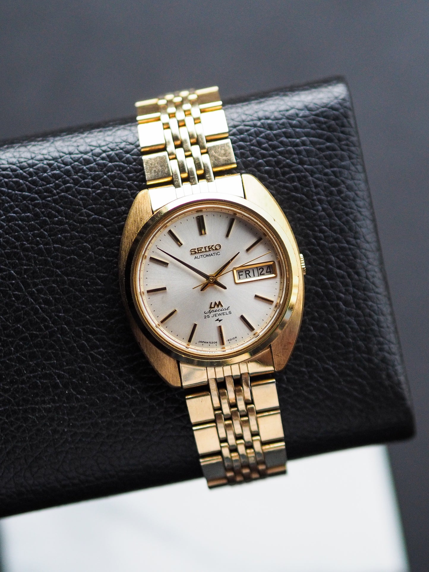 Seiko LM 5206-6030 Lord Matic Special SGP White Sunburst Dial