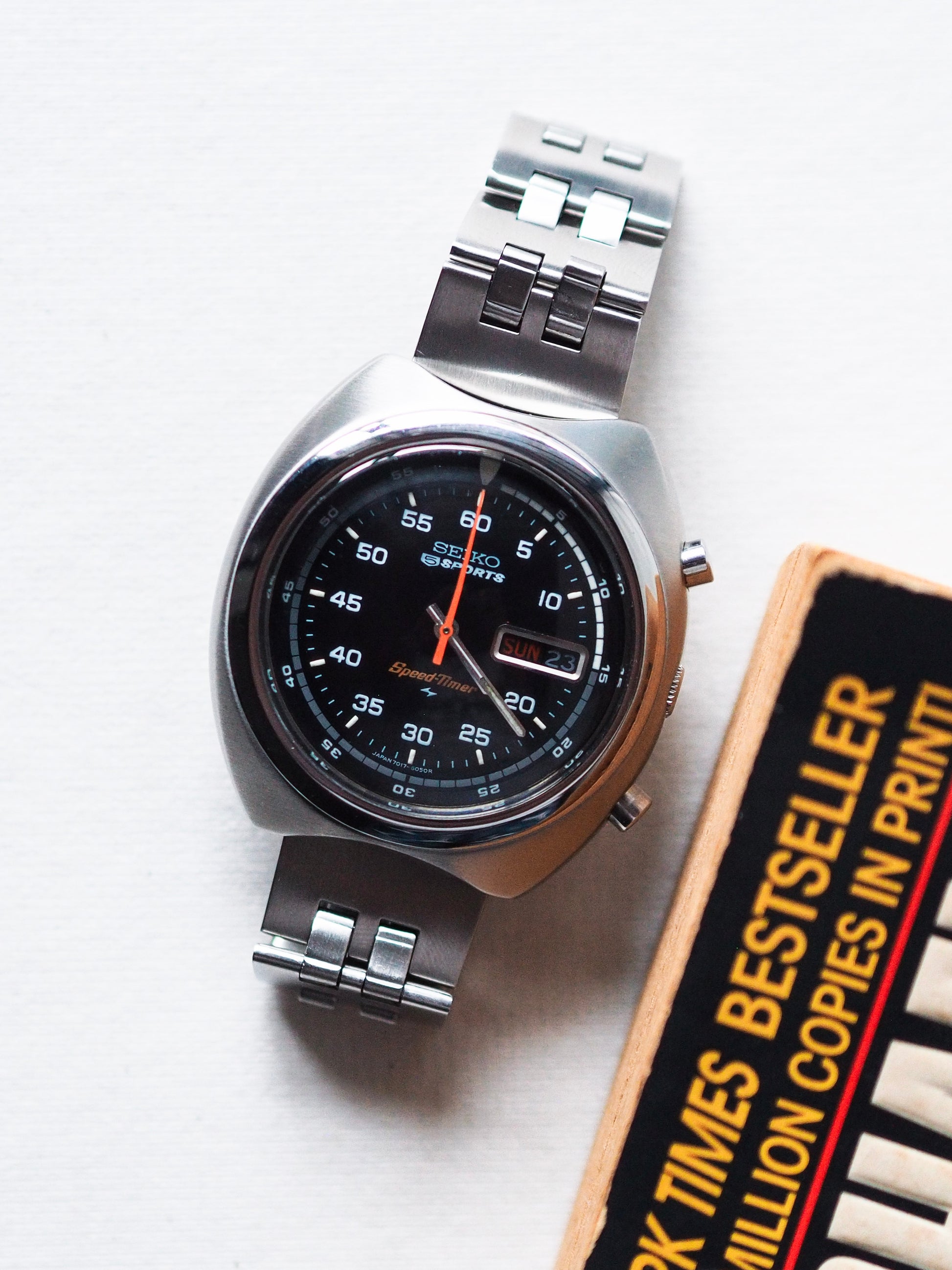 Seiko 5 Sports 7017-6040