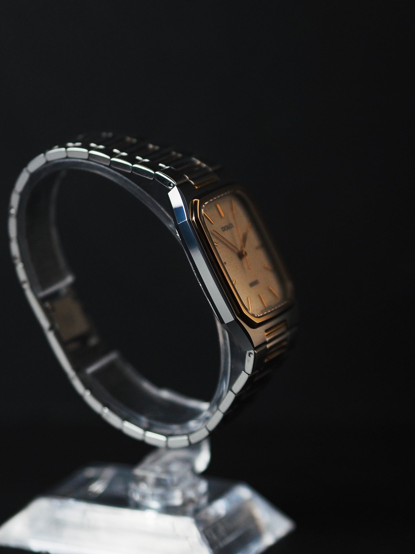 Seiko Dolce 8N41-5140 Tank Tungsten Carbide Creamy Sand Textured Dial