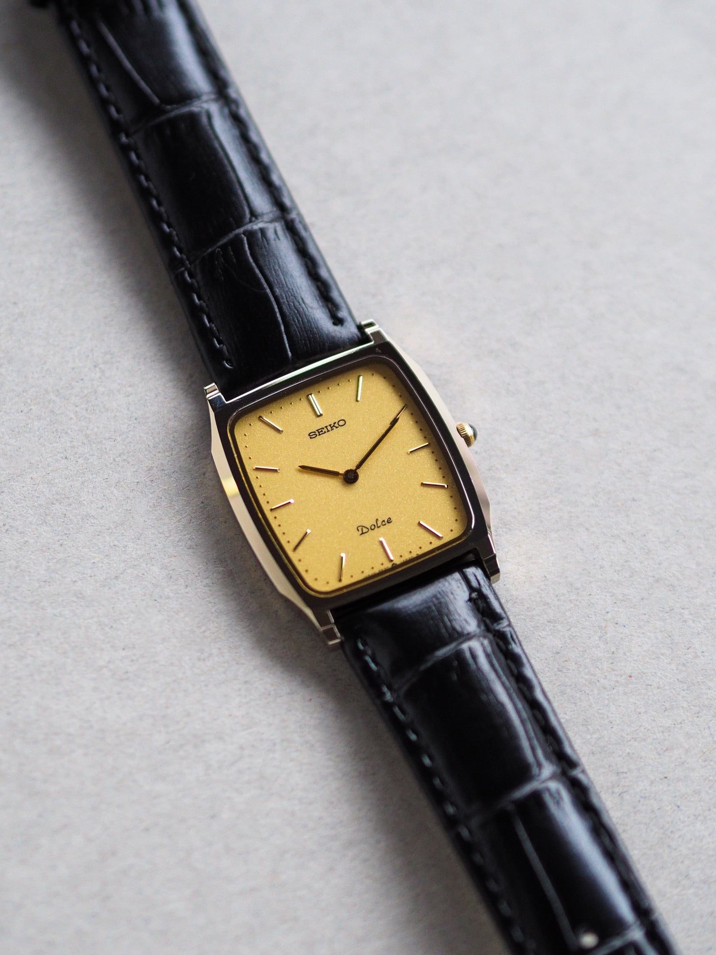 Seiko Dolce 9530-5030 Tank Tungsten Carbide Gold Sand Textured Dial