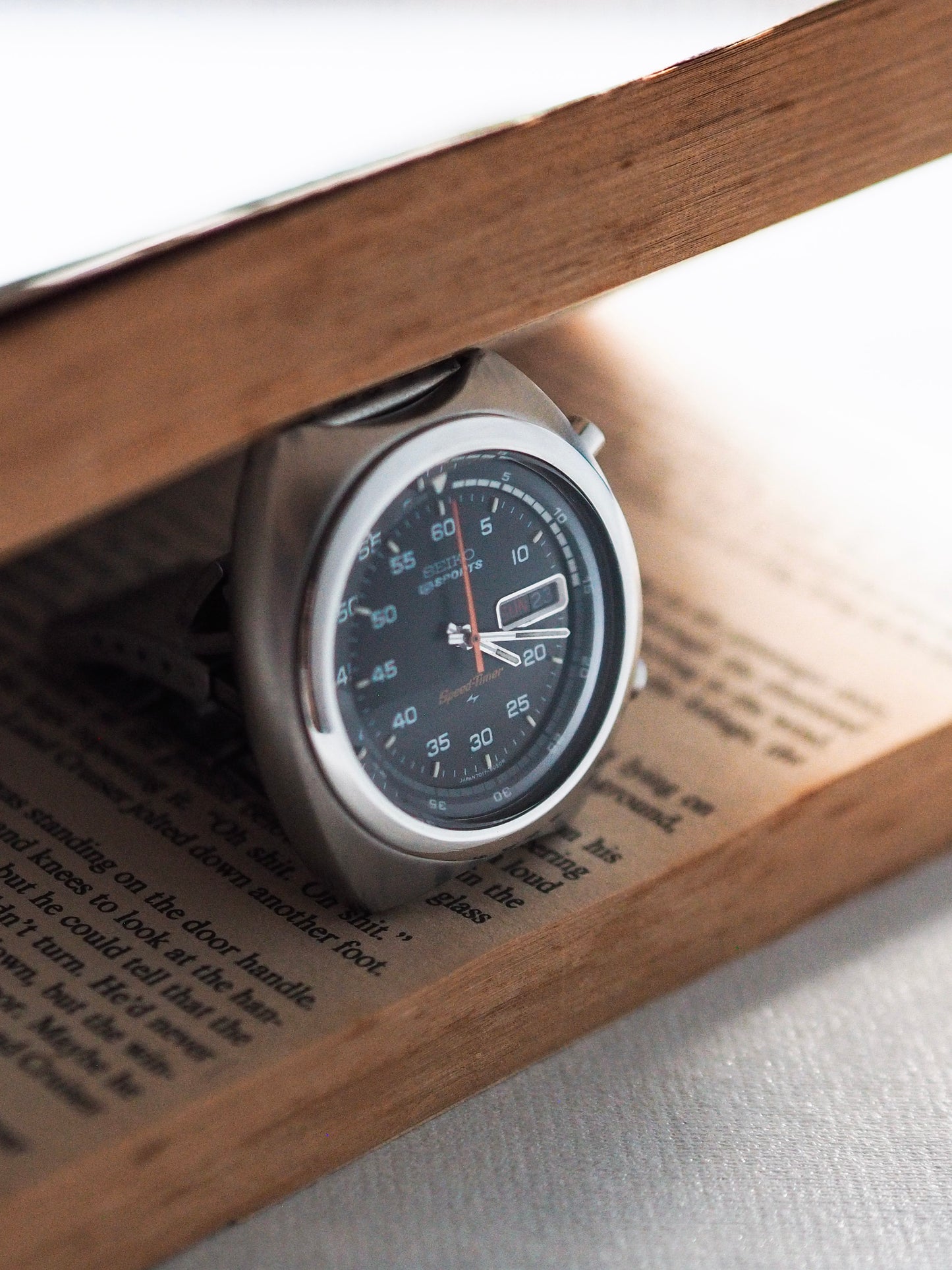 Seiko 5 Sports 7017-6040