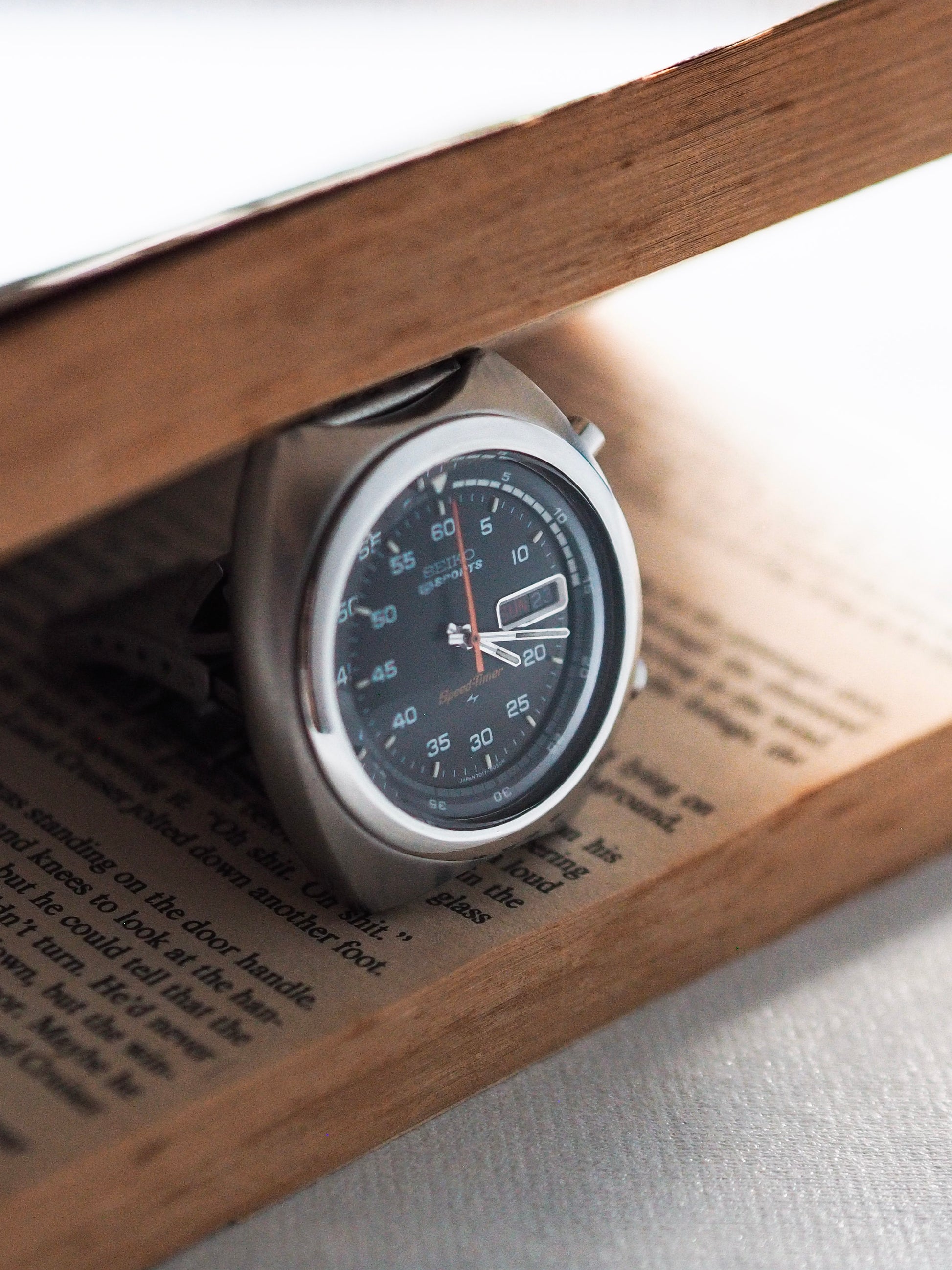 Seiko 5 Sports 7017-6040