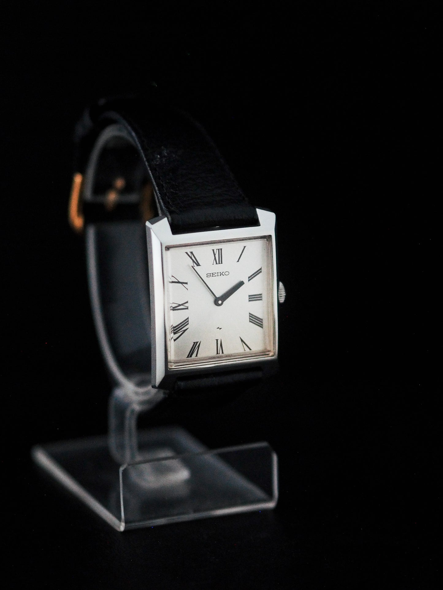 Seiko Chariot Tank 2220-3031 Hi-Beat Silver Sunburst Roman Dial