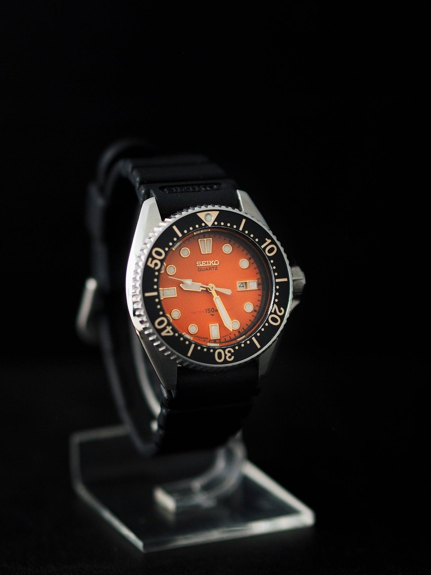 Seiko Quartz 2625-0010 Mini Diver Orange Dial