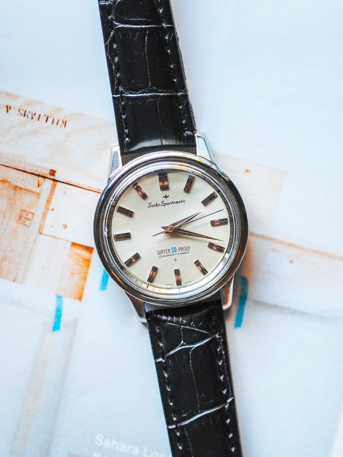 Seiko Sportmatic J13045 Silver Sunburst Dial