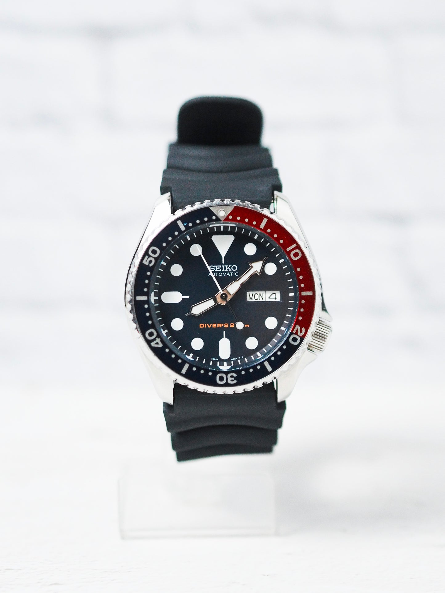 Seiko SKX009 7S26-0020 Diver Dark Blue Dial