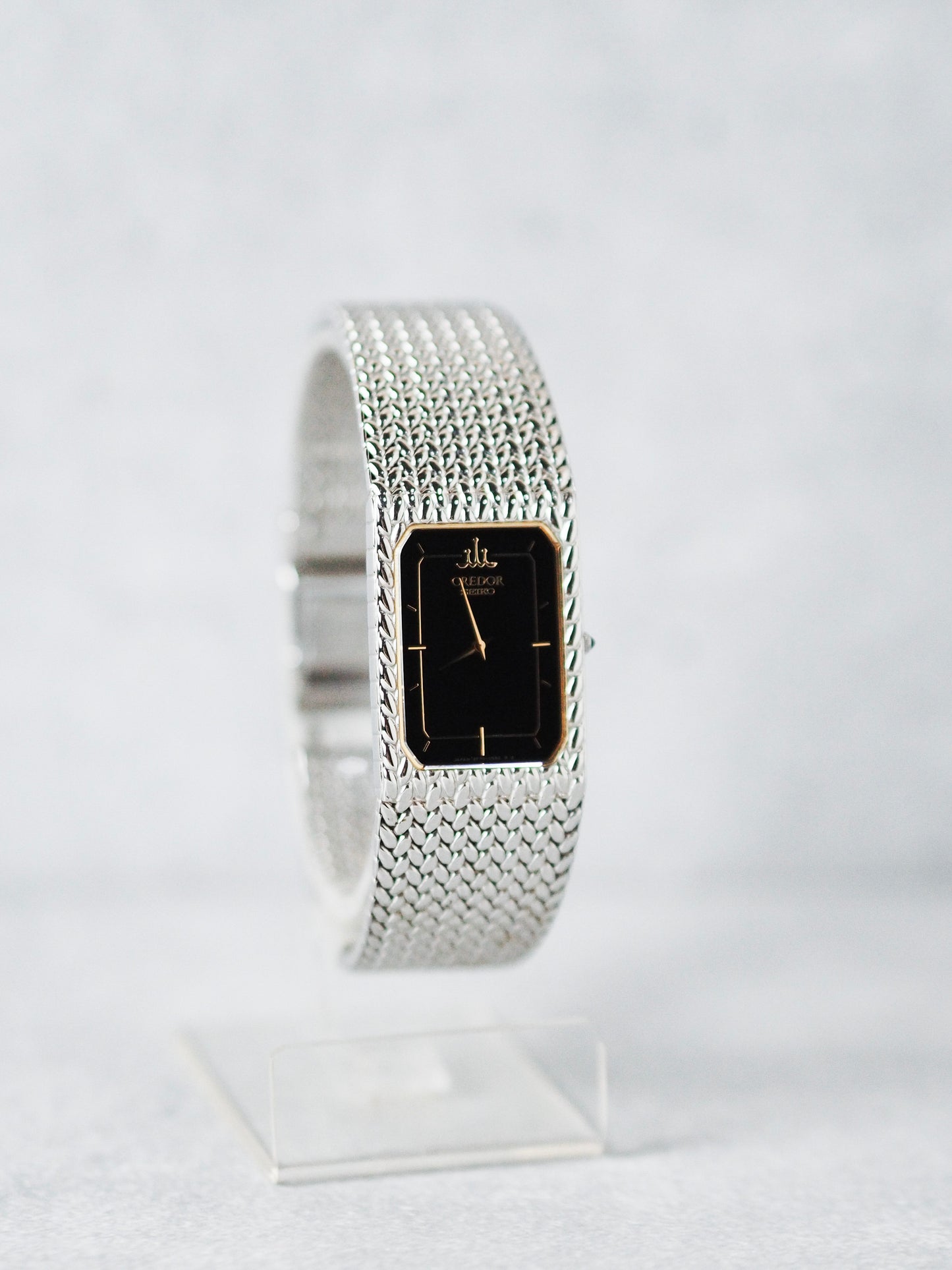 Credor Seiko 2F70-5331 Tank Stainless Steel Woven Bracelet Black Dial