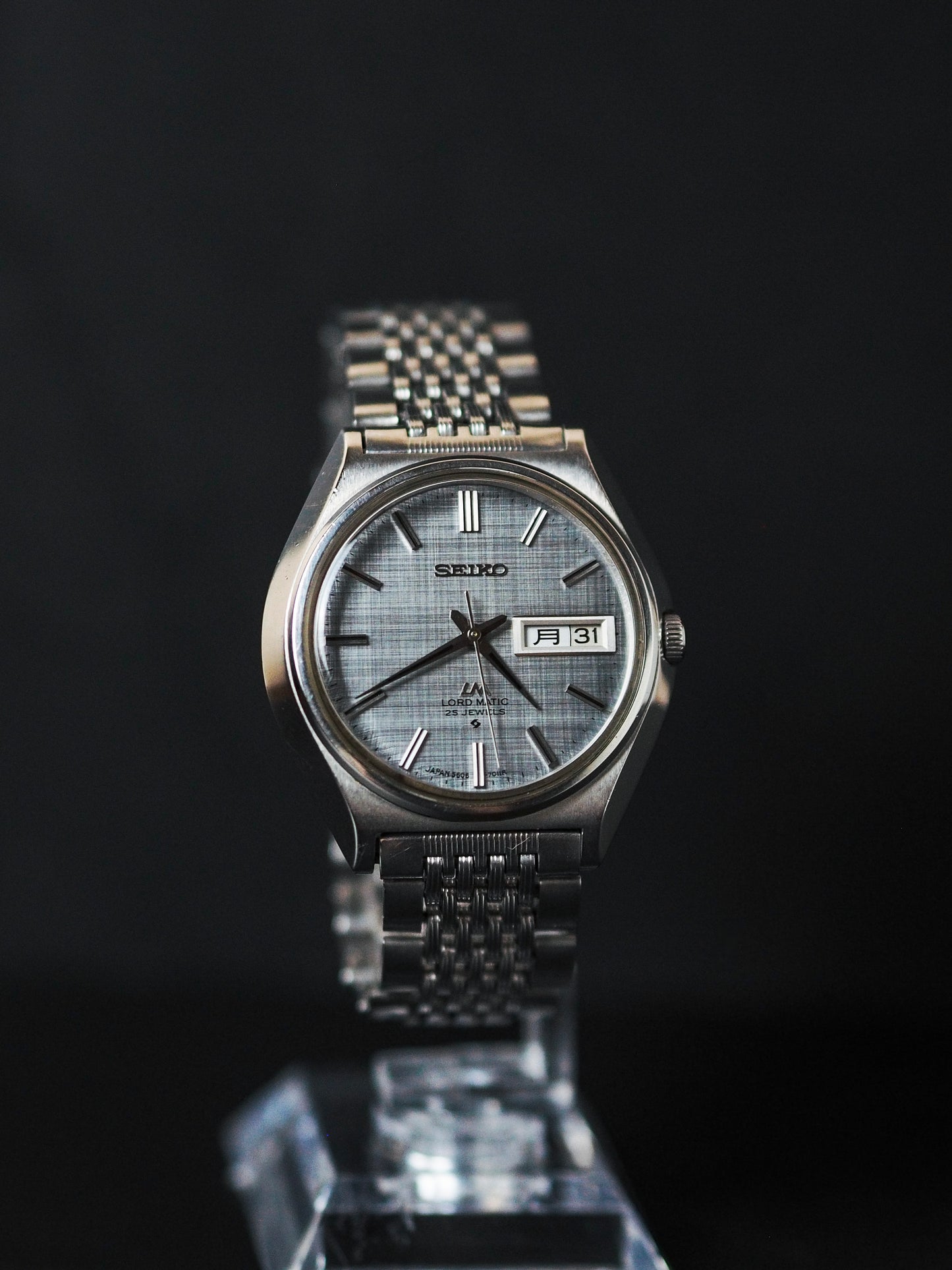 Seiko LM 5606-7010 Lord Matic Grey Linen Dial