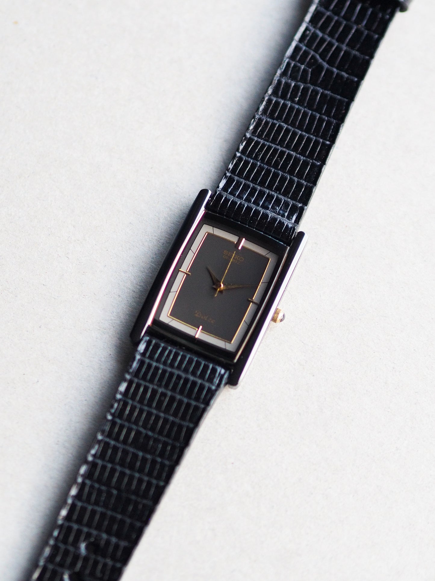 Seiko Dolce 7321-583A Quartz Tank Black Ceramic Black Tuxedo Dial