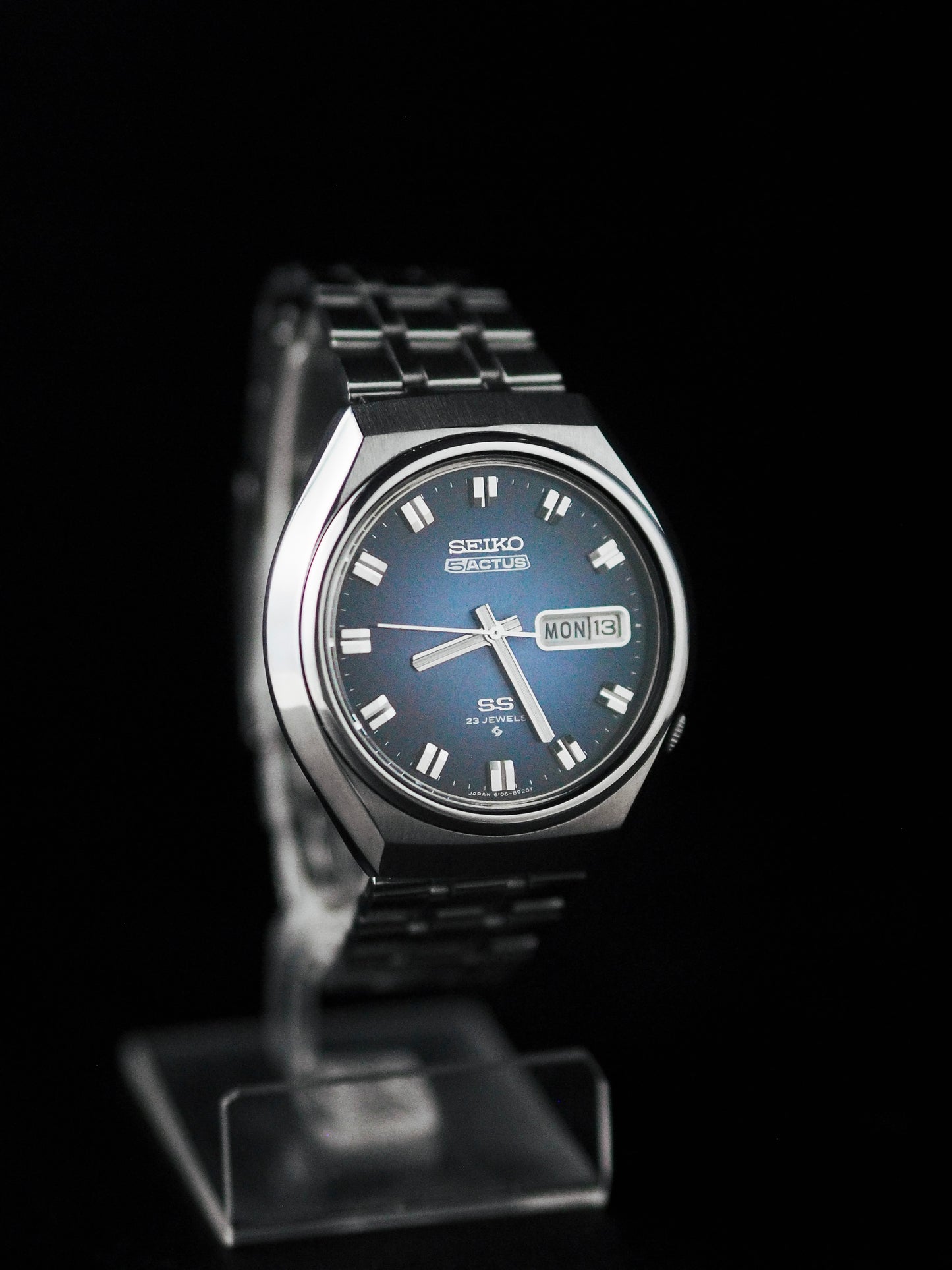 Seiko 5 Actus SS 6106-8680 JDM Dark Blue Sunburst Dial
