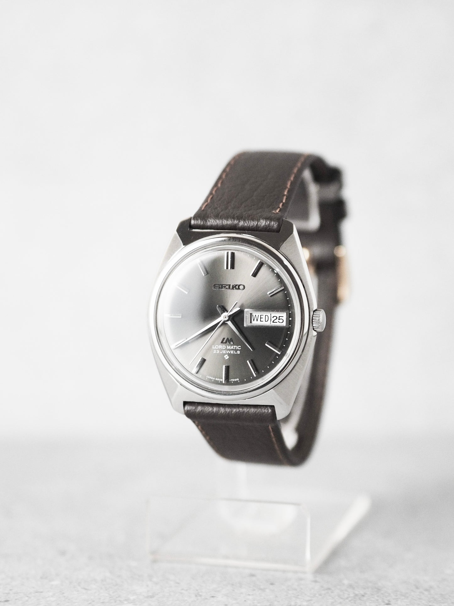 Seiko LM 5606-7000 Lord Matic Black Sunburst Dial