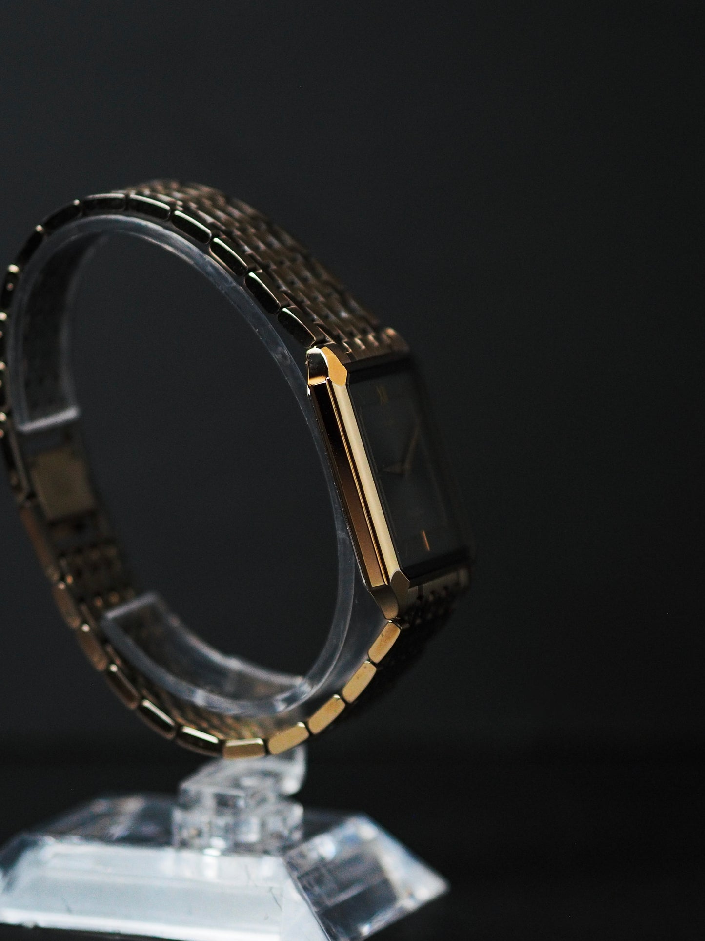 Seiko Dolce 8N40-5050 Quartz Tank Tungsten Carbide Gray Sunburst Dial