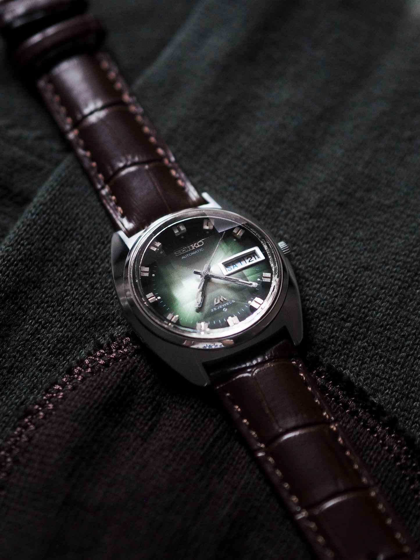 Seiko LM 5606-7231 Lord Matic Faceted Crystal Green Sunburst Dial