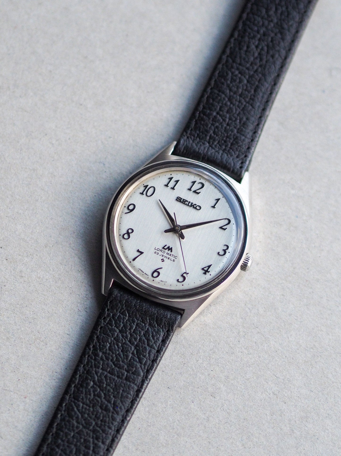 Seiko Lord Matic 5601-9000 Silver Linen Breguet Dial