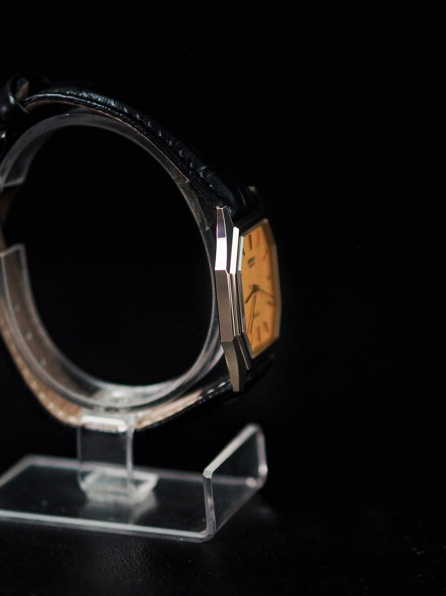 Seiko Dolce 7731-5020 NSAG Octagon Case Gold Tapestry Dial