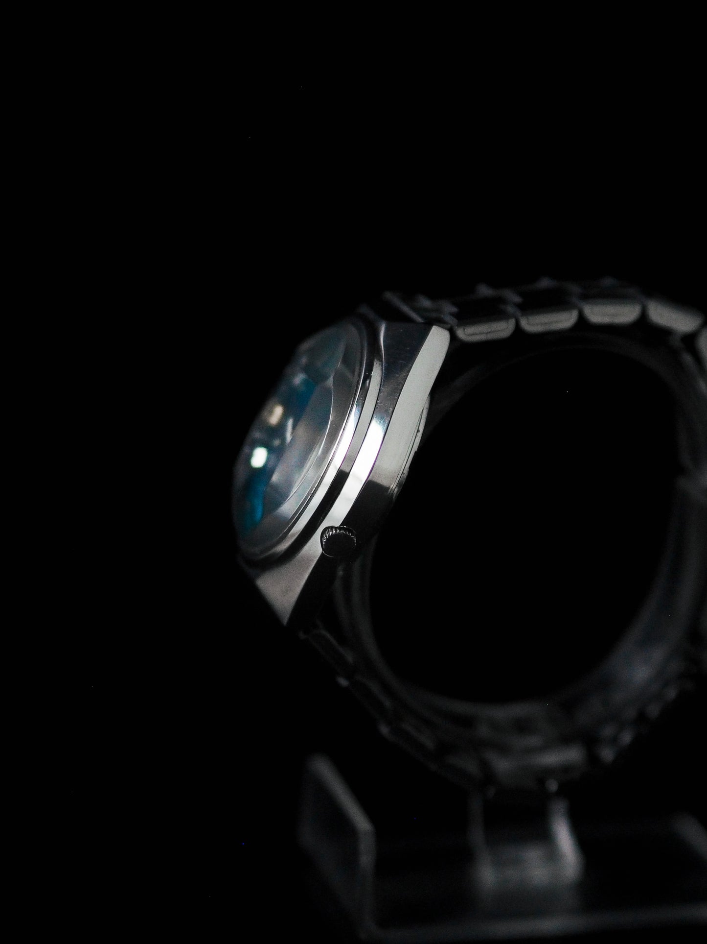 Seiko Advan 7019-7290 Faceted Crystal Blue Tosca Dial