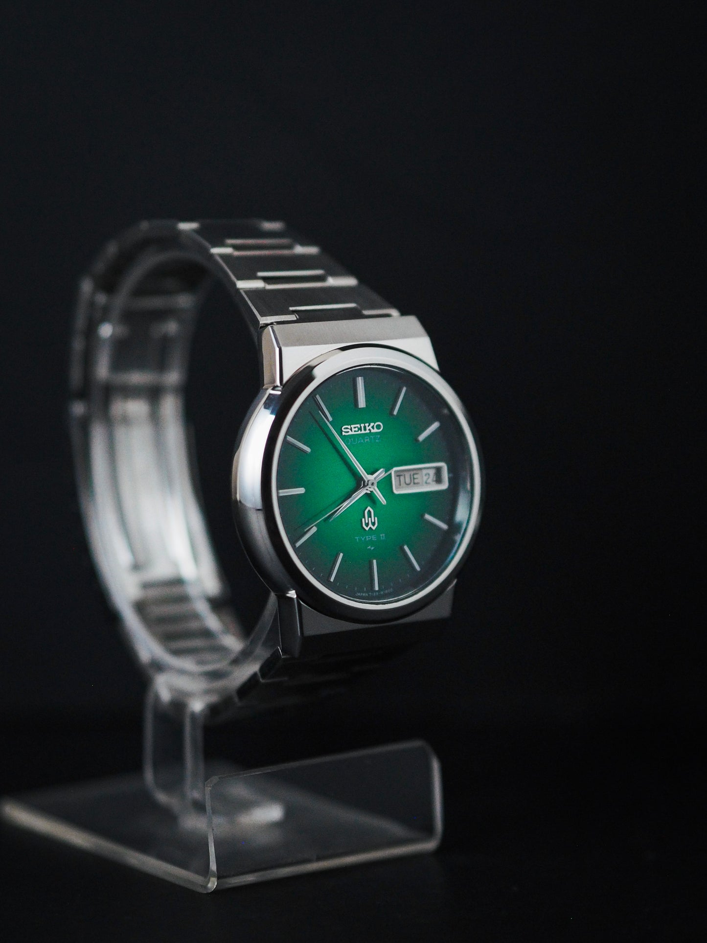 Seiko Type II 7123-8120 Green Curve Linen Textured Dial
