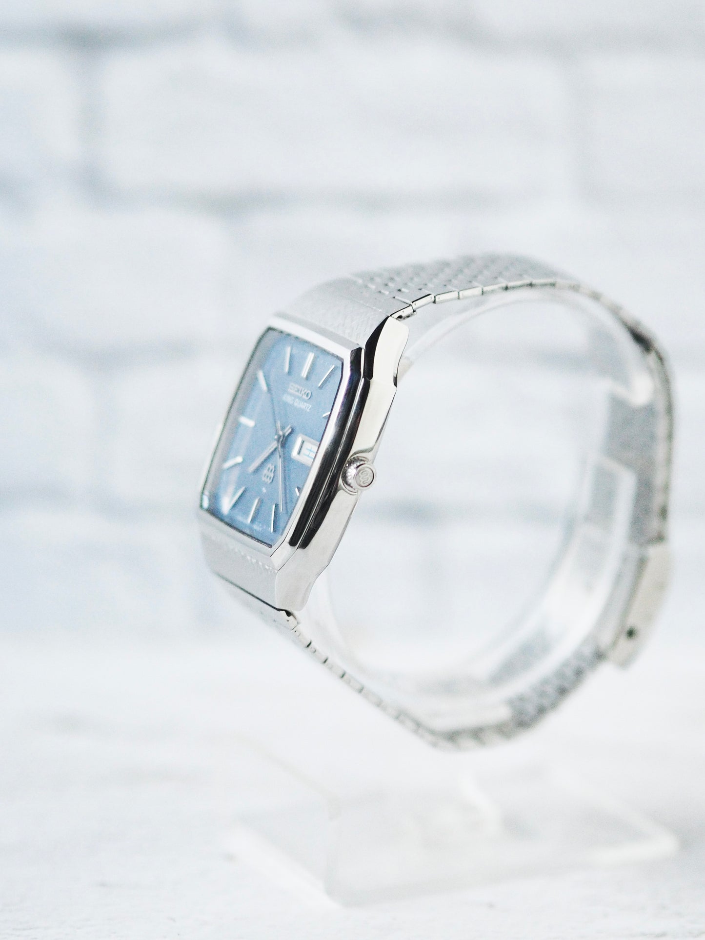 Seiko King Quartz Twin Quartz 9723-5010 Blue Snowflake Textured Dial