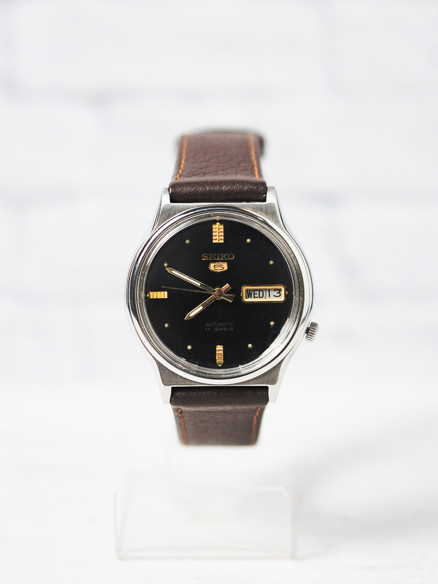 Seiko 5 7009-3050 Black Pattern Dial