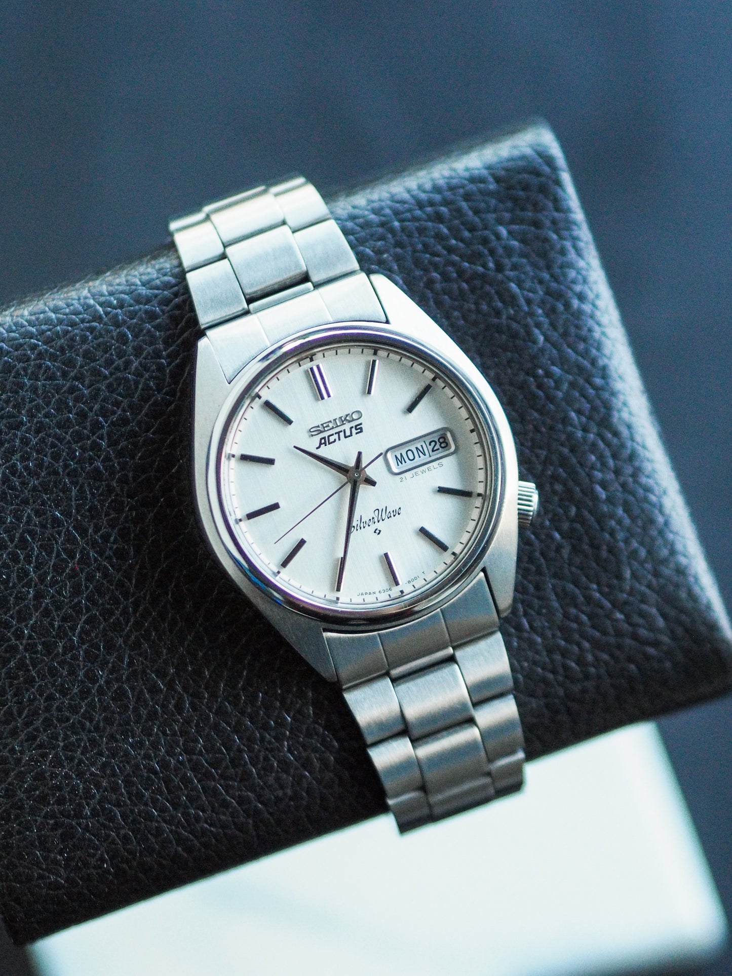 Seiko Actus 6306-8000 Silverwave White Linen Dial