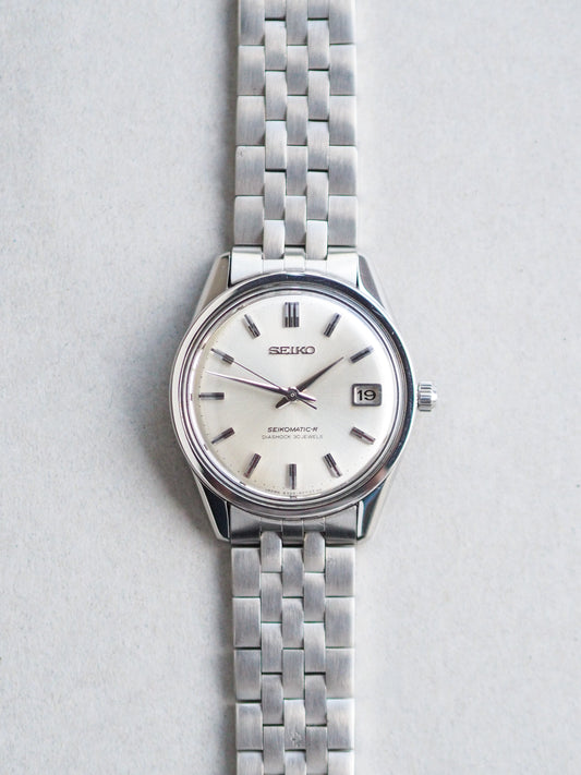 Seiko Seikomatic-R 8305-8030 Silver Sunburst Dial