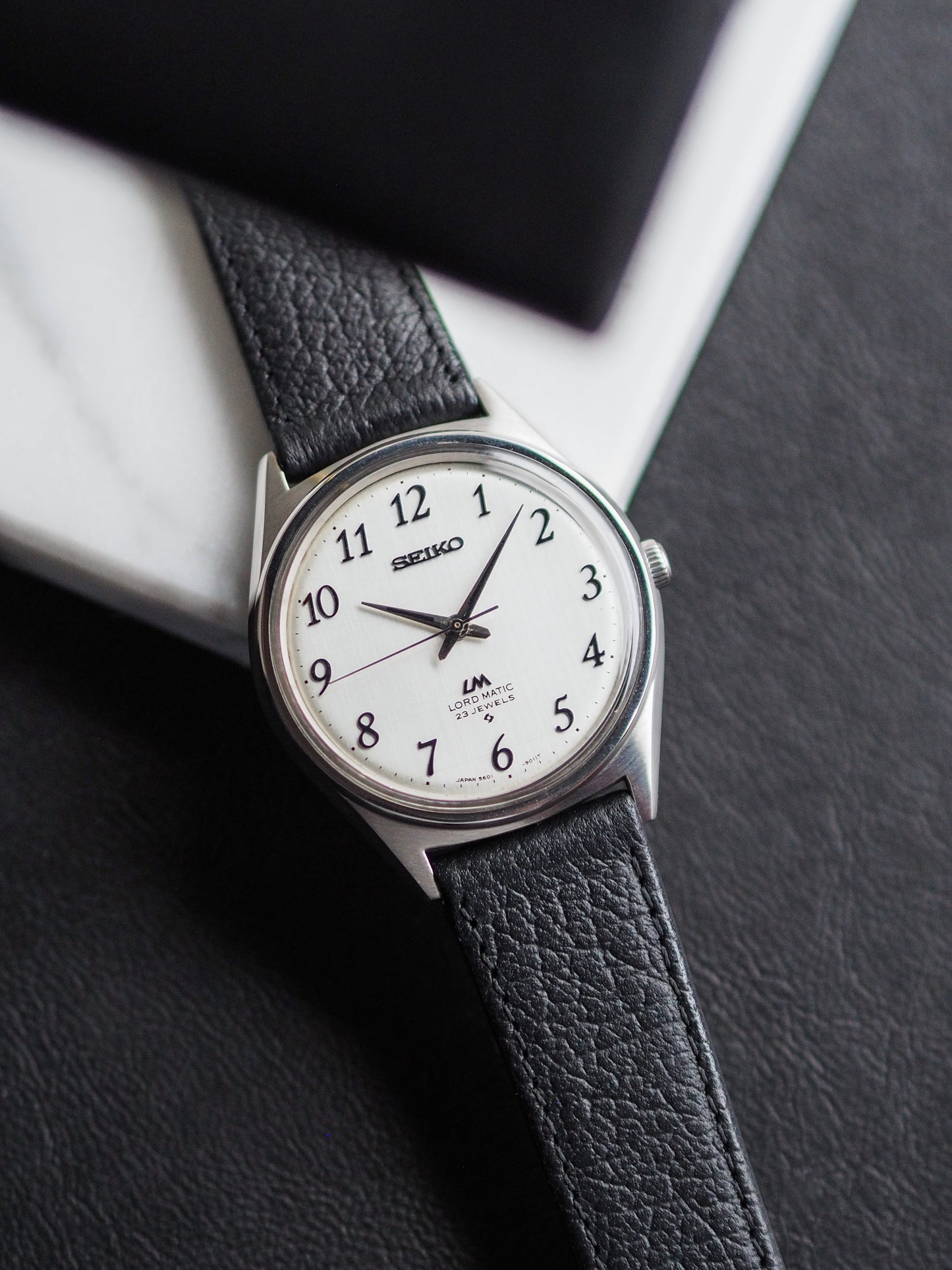 Seiko Lord Matic 5601-9000 Silver Linen Breguet Dial