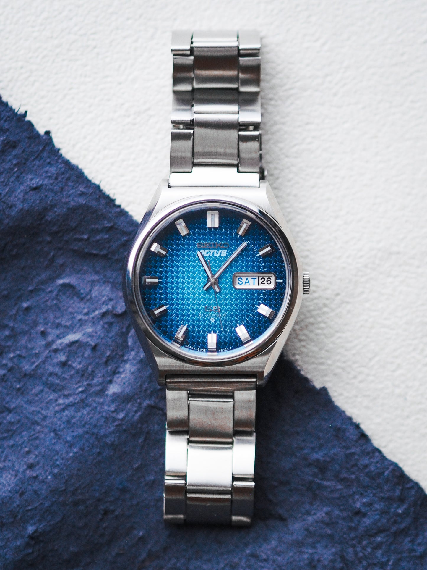 Seiko Actus SS 6306-8030 Blue Shuriken Wave Textured Dial