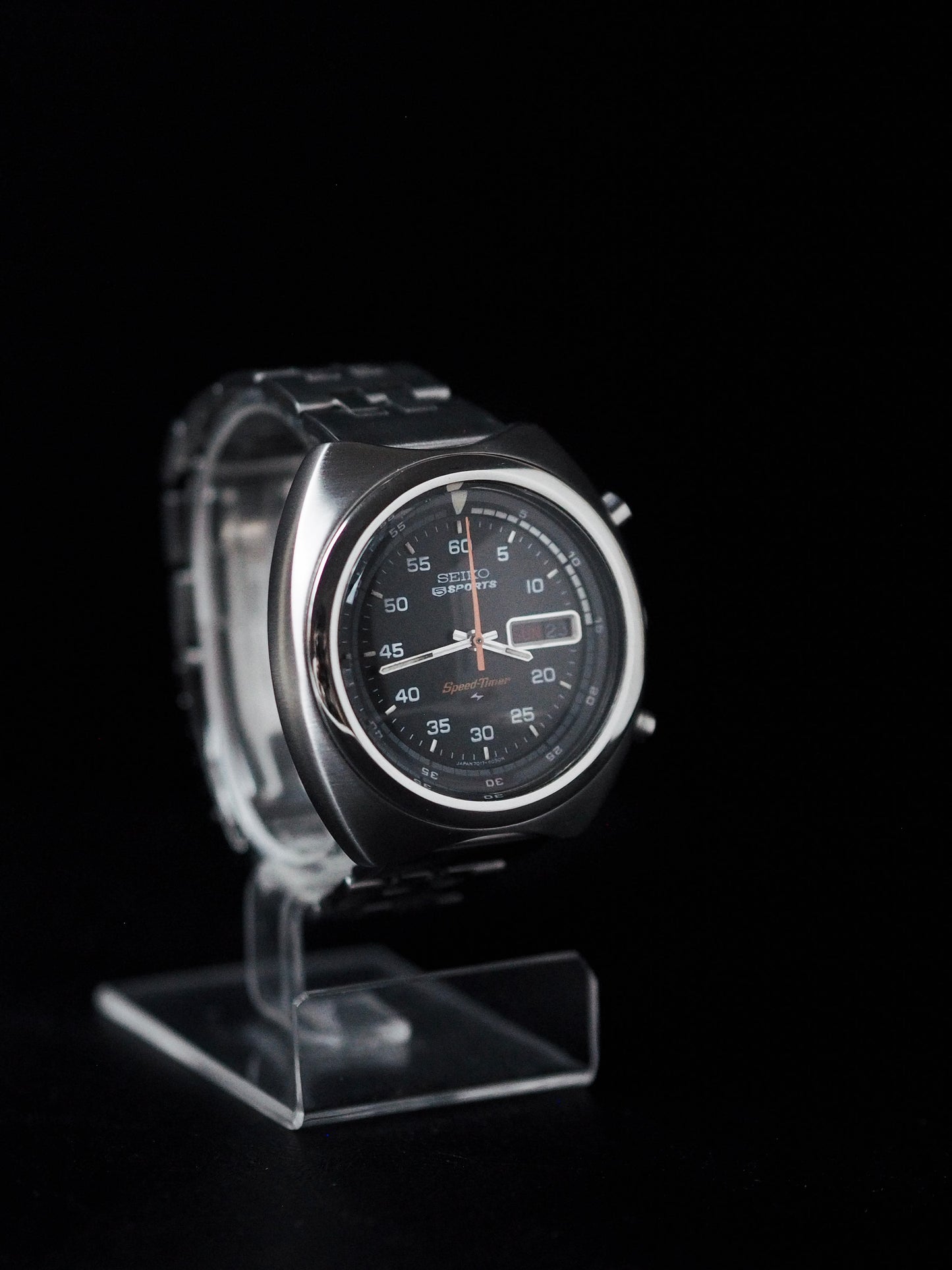 Seiko 5 Sports 7017-6040