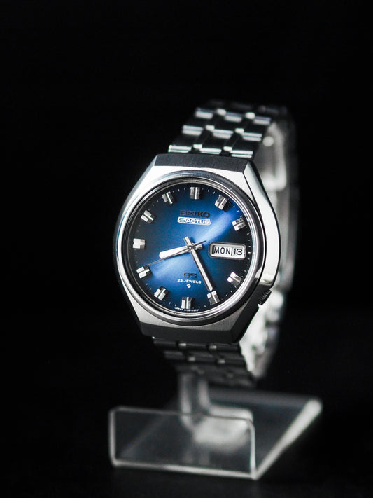 Seiko 5 Actus SS 6106-8680 JDM Dark Blue Sunburst Dial