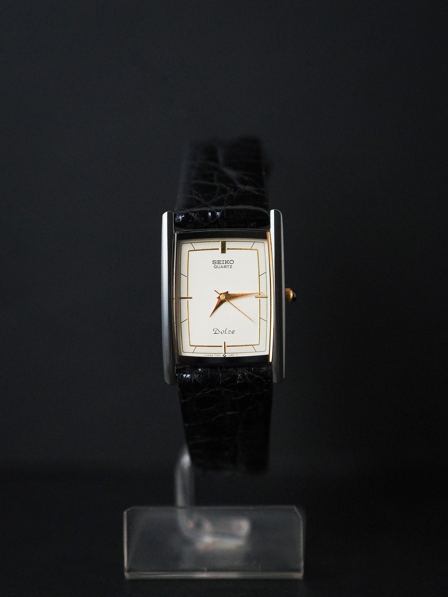 Seiko Dolce 7321-5830 Quartz Tank Black Ceramic White Ivory Dial