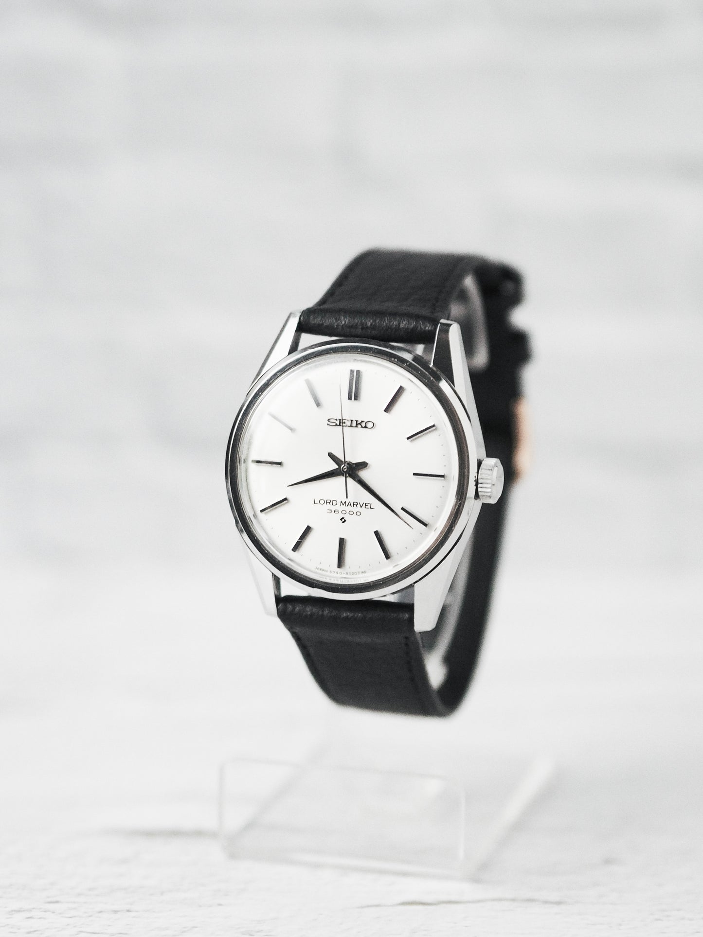 Seiko Lord Marvel 5740-8000 Hi-Beat 36000 Silver Sunburst Dial