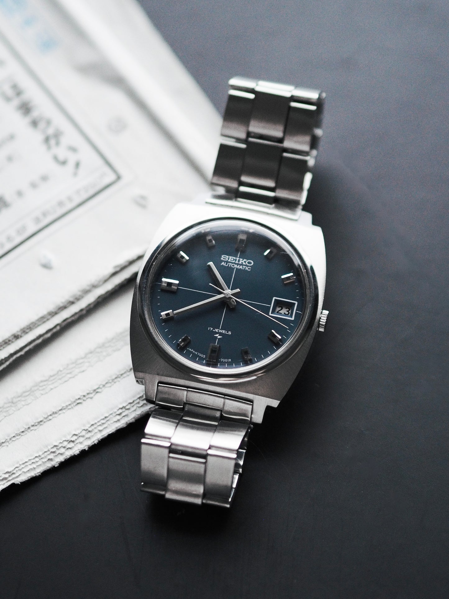 Seiko Automatic 7005-7001 Matte Blue Crosshair Dial