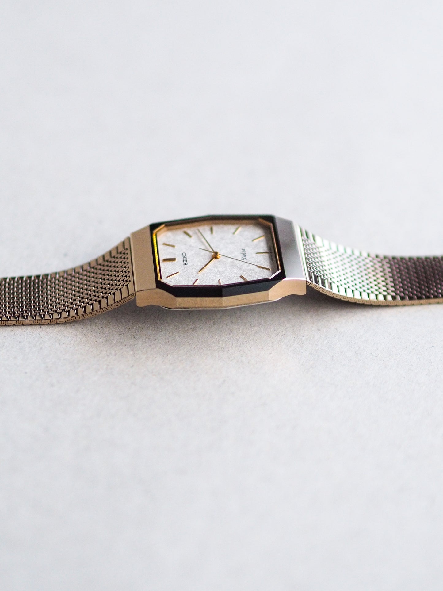 Seiko Dolce 9531-5150 Tungsten Carbide White Textured Dial