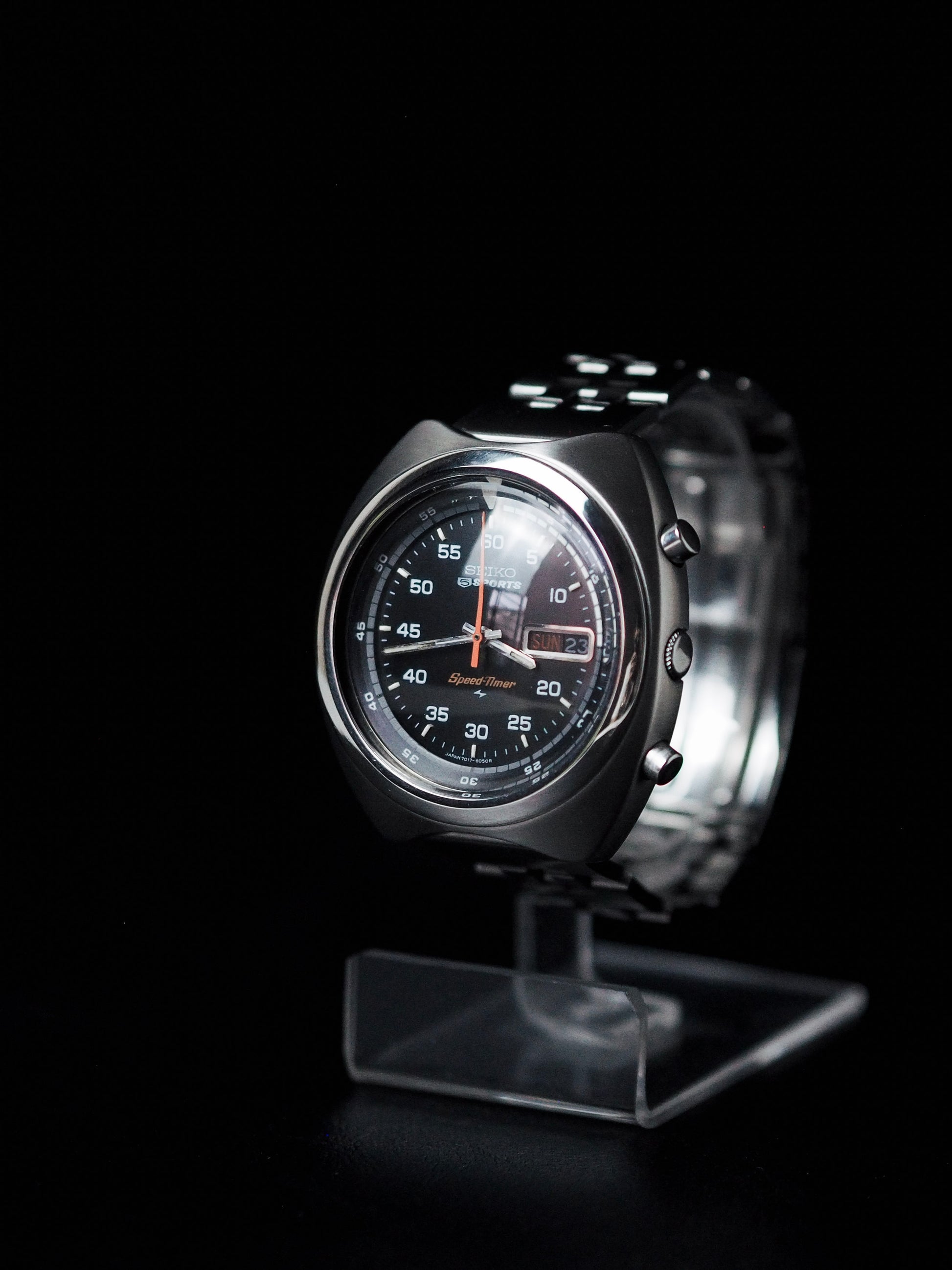 Seiko 5 Sports 7017-6040