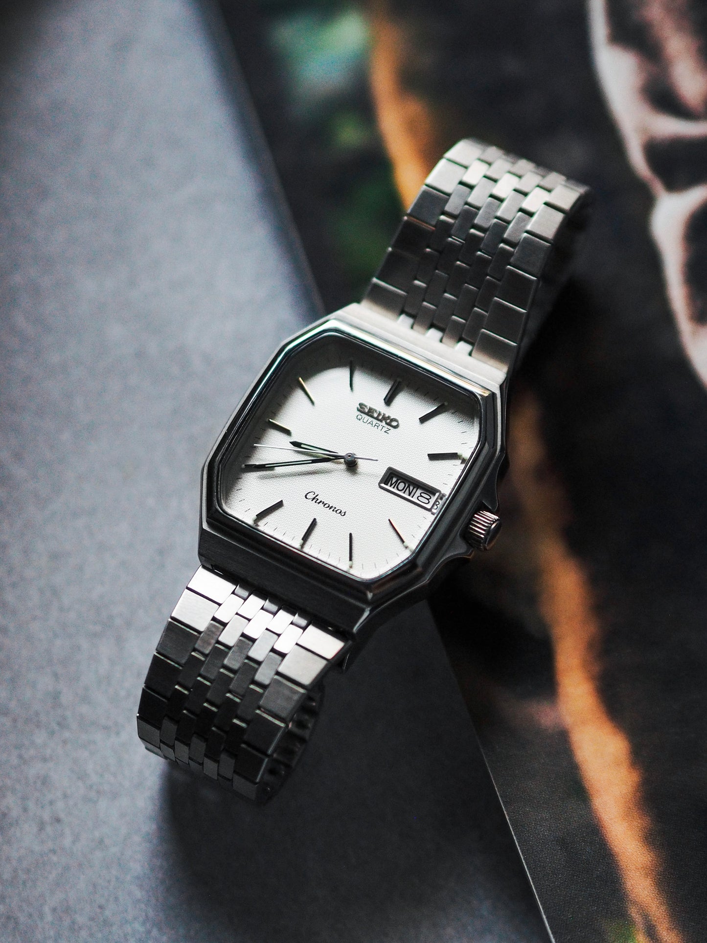 Seiko Chronos JDM 7433-5010 Octagon Case White Textured Dial