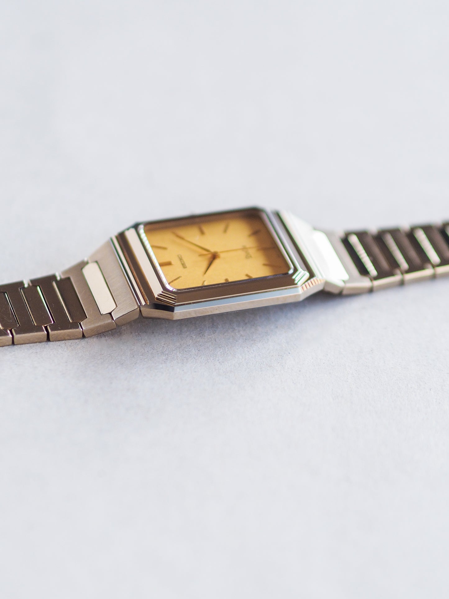 Seiko Dolce 7741-5120 Tank Tungsten Carbide Gold Flake Dial