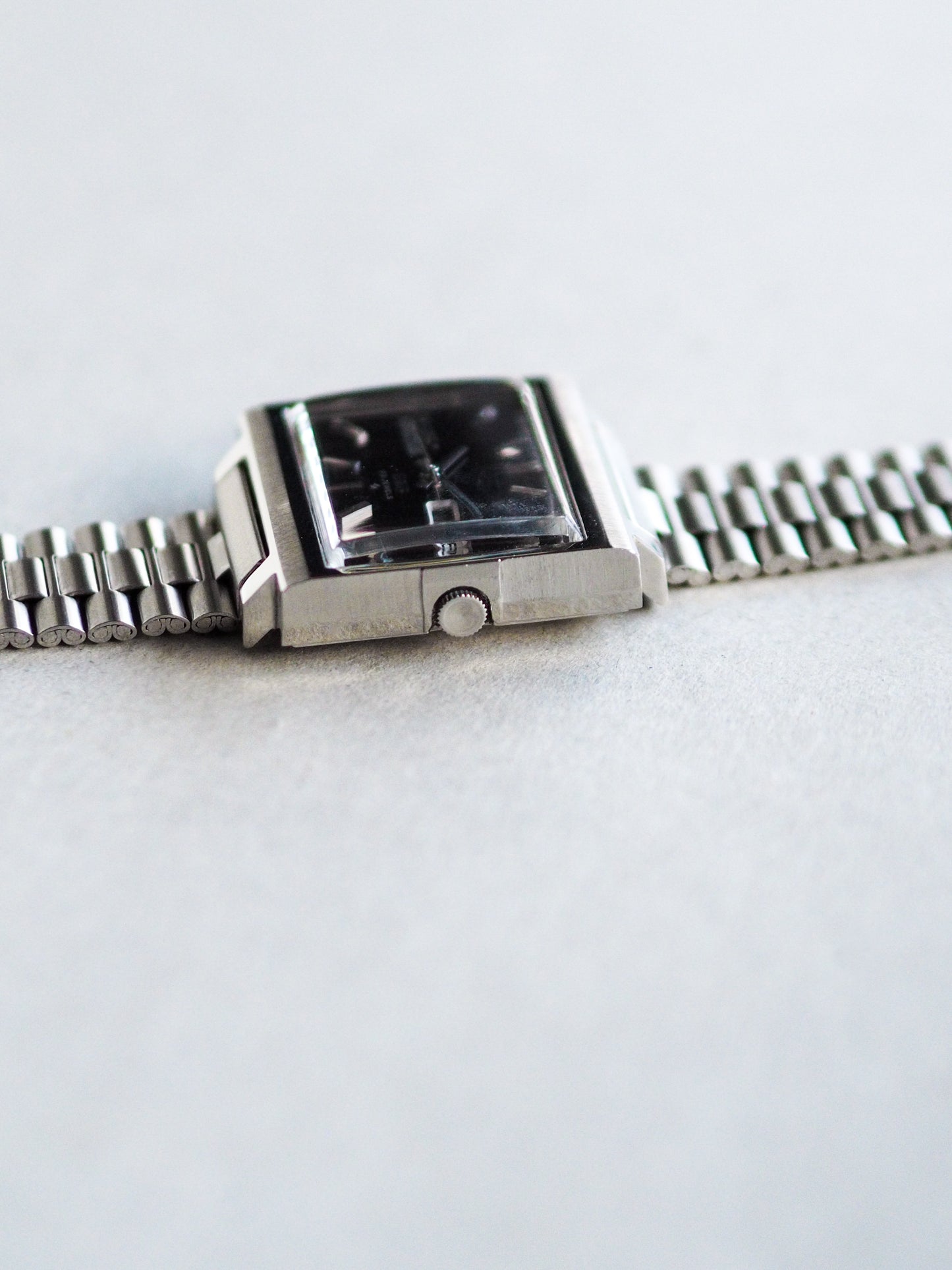 Seiko 5 Actus SS 6106-5440 TV Shape Dark Gray Linen Dial