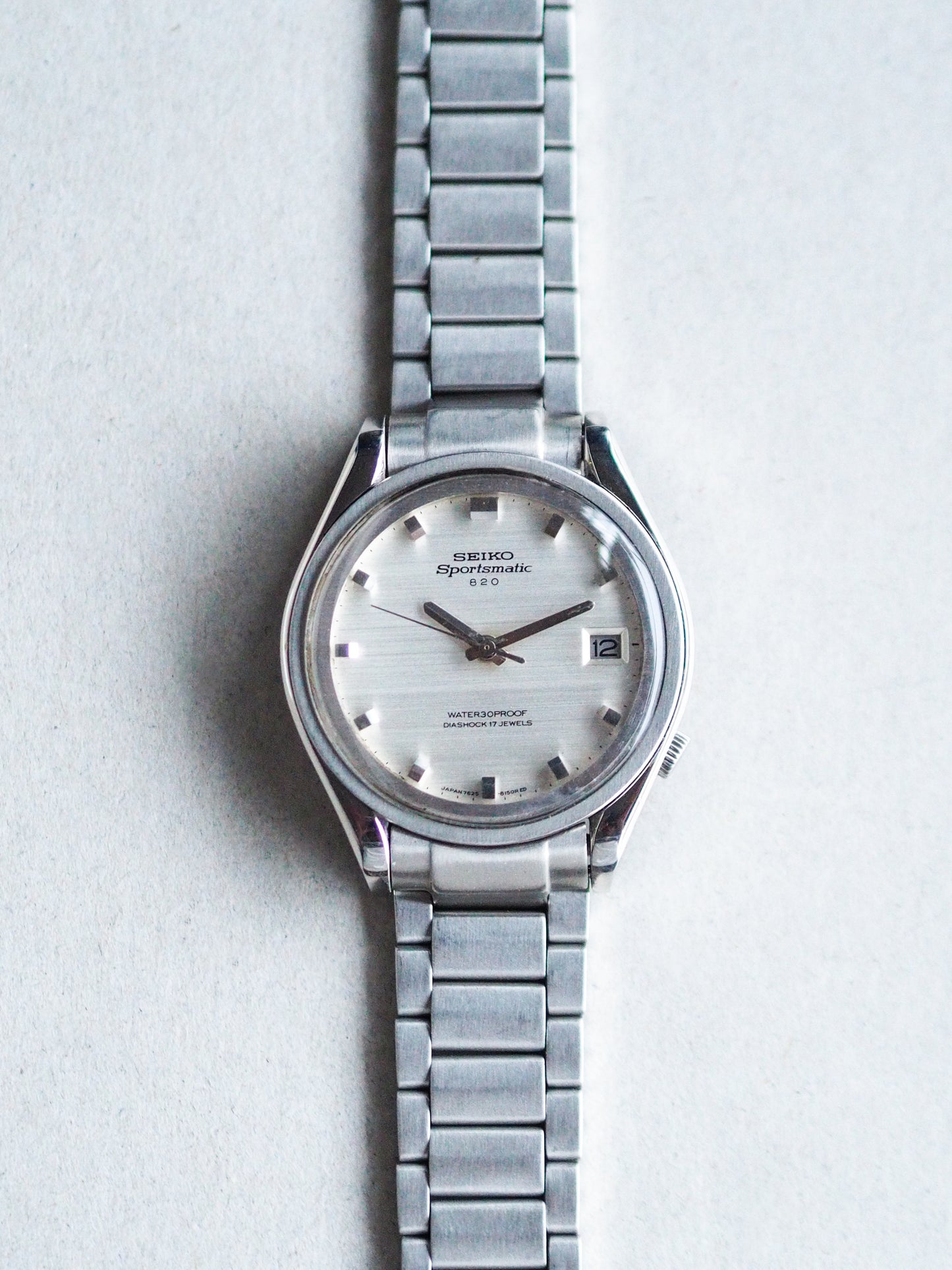 Seiko Sportmatic 820 7625-8130 Silver Linen Textured Dial