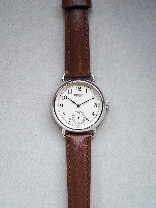 Seiko Quartz 2G28-6000 Sub-second White Dial