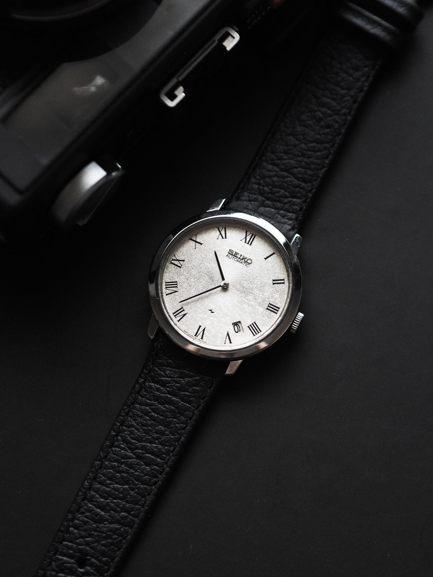 Seiko Chariot Automatic 2418-0030 Hi-Beat Silver Textured Dial