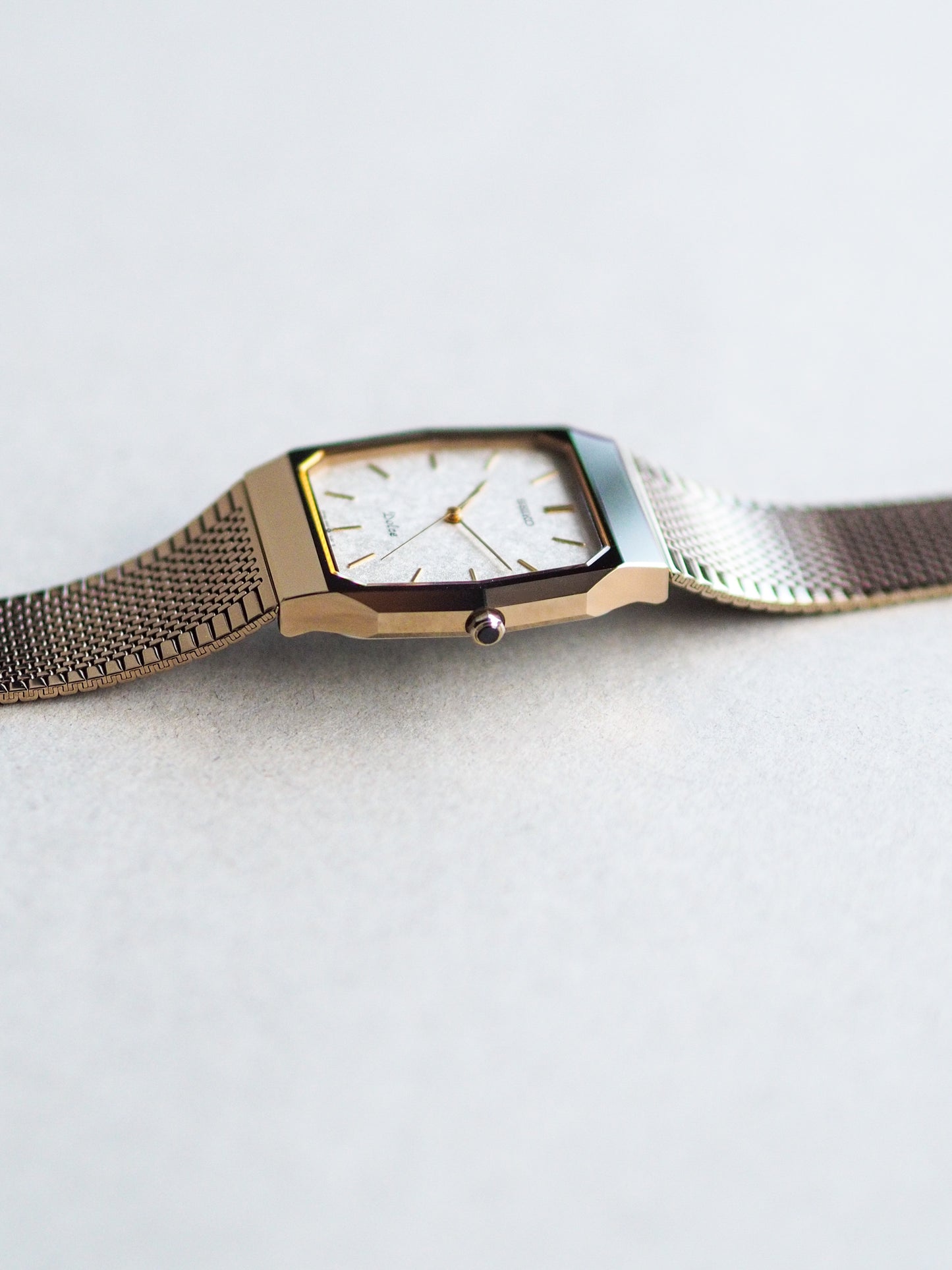 Seiko Dolce 9531-5150 Tungsten Carbide White Textured Dial