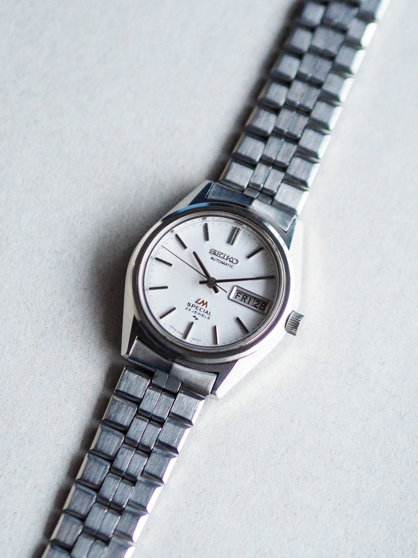 Seiko LM 5216-6050 Lord Matic Special White Sunburst Dial