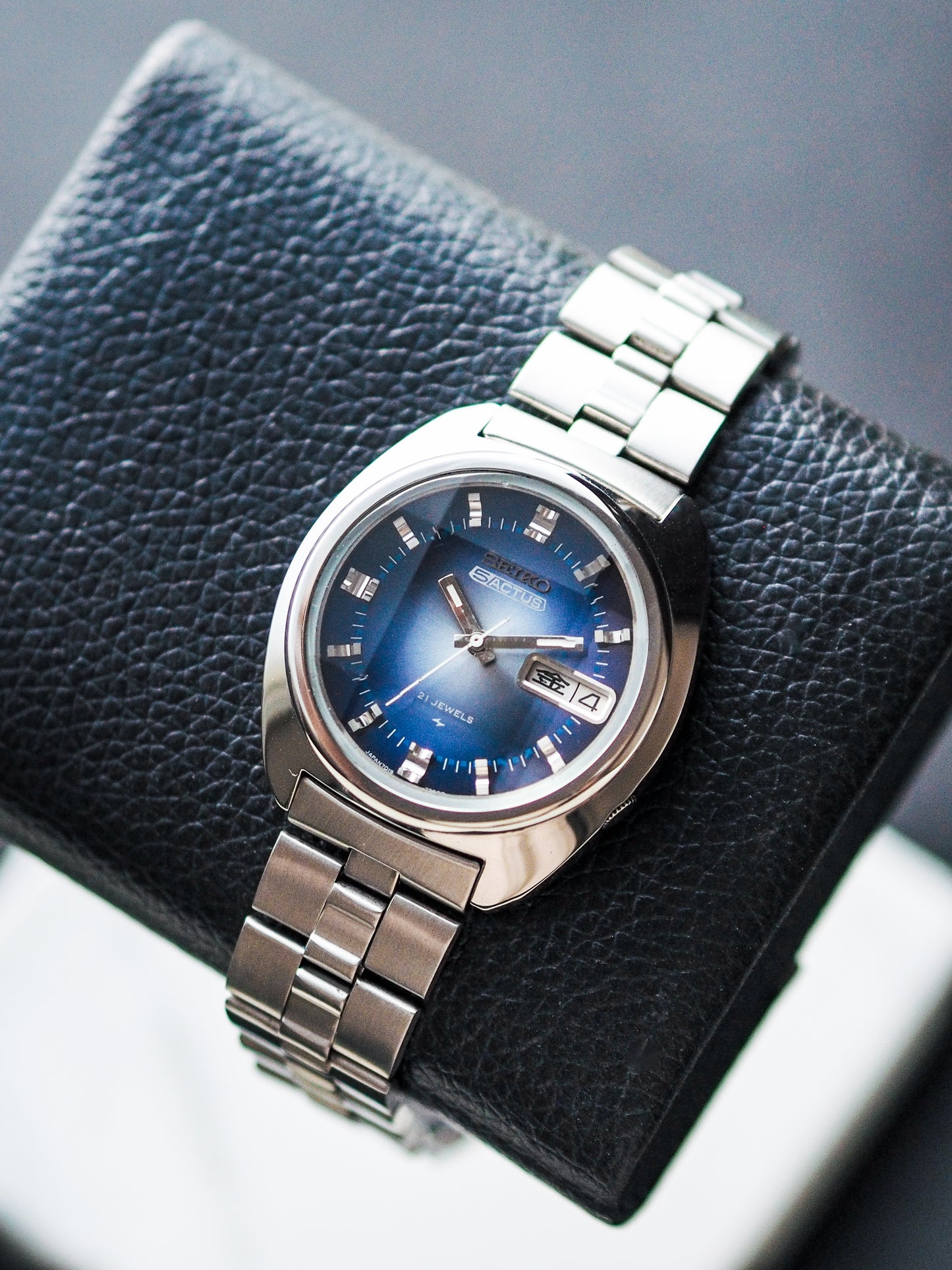 Seiko 5 Actus 7019-7350 JDM Faceted Crystal Blue Sunburst Dial