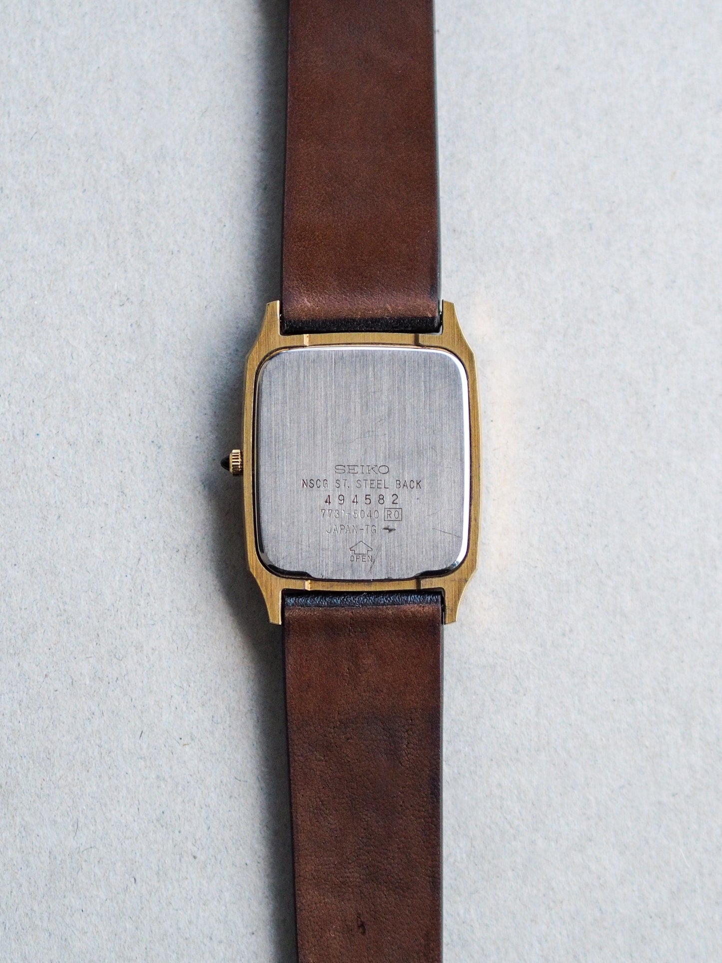 Seiko Dolce 7731-5040 Tank NSCG Gold Textured Dial