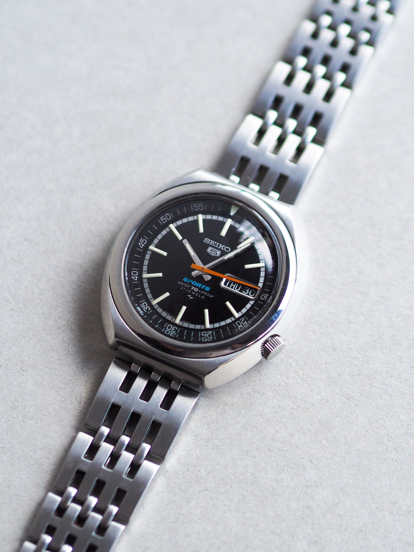 Seiko 5 Sports 7019-6010 Diver Black Dial