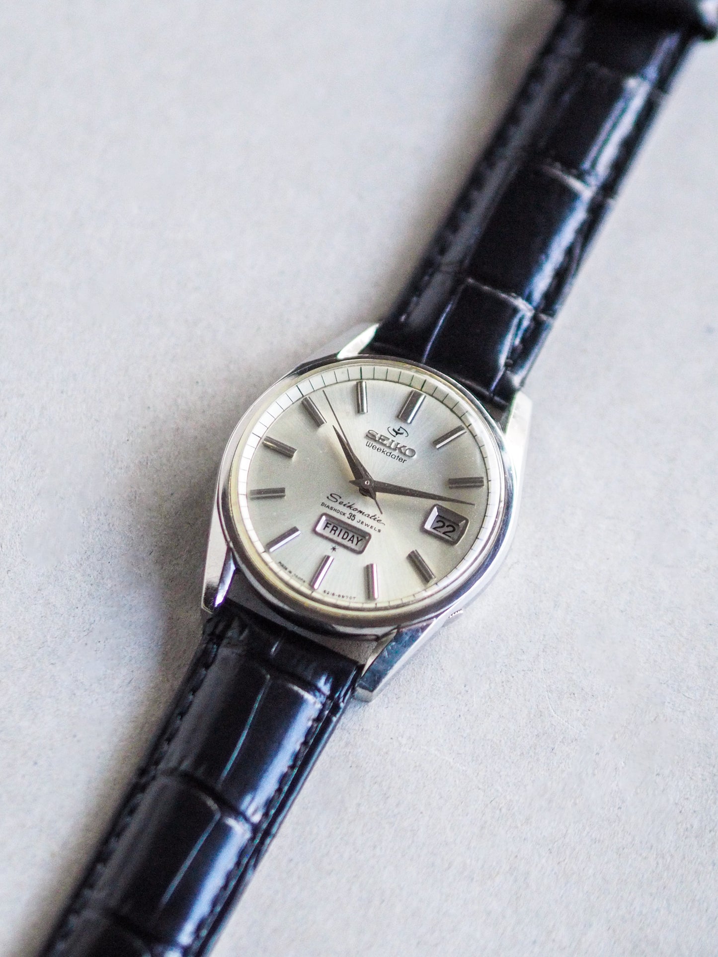 Seiko Seikomatic 6218-8970 Weekdater AD Silver Sunburst Dial