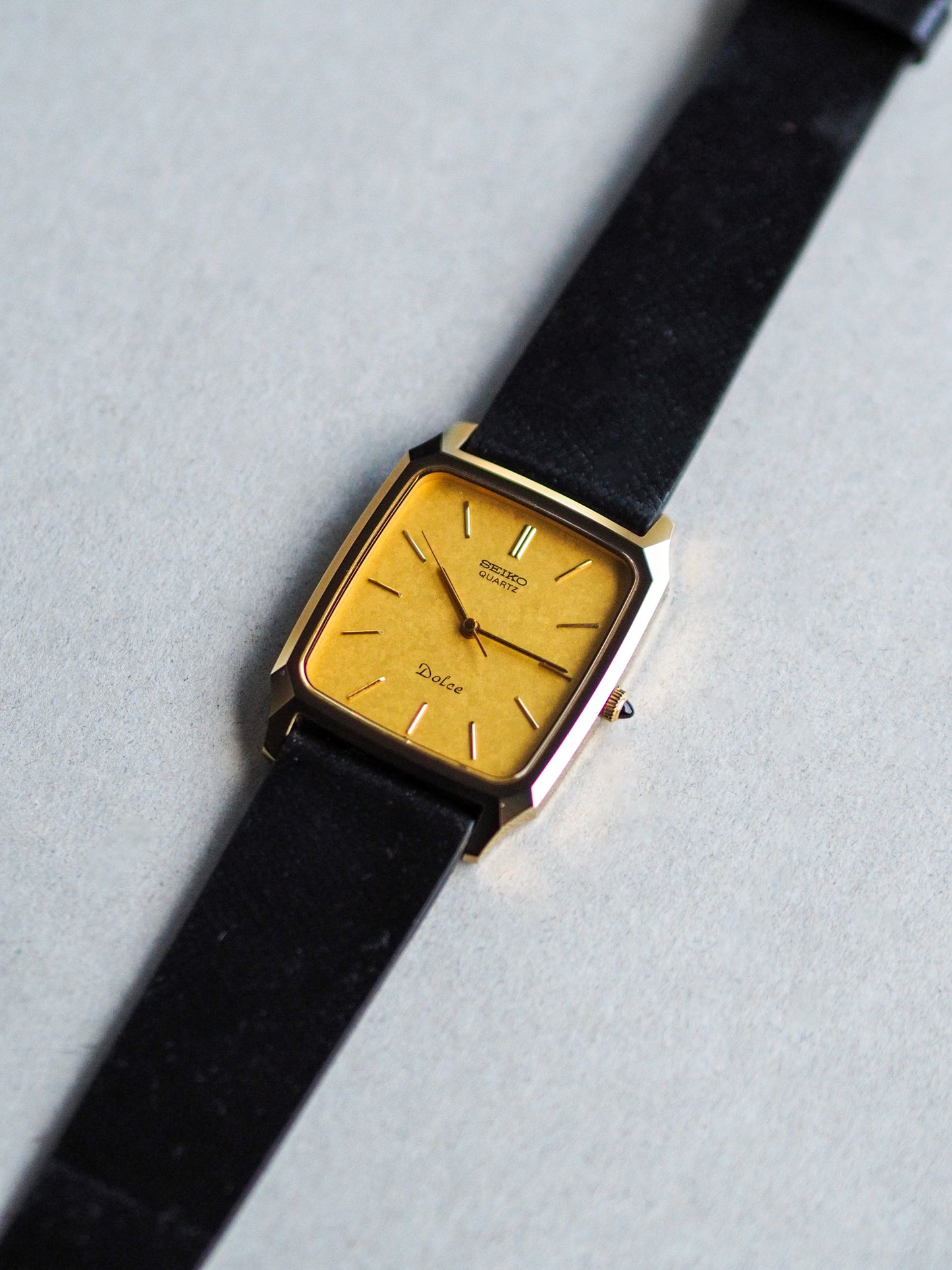 Seiko Dolce 7731-5040 Tank NSCG Gold Textured Dial