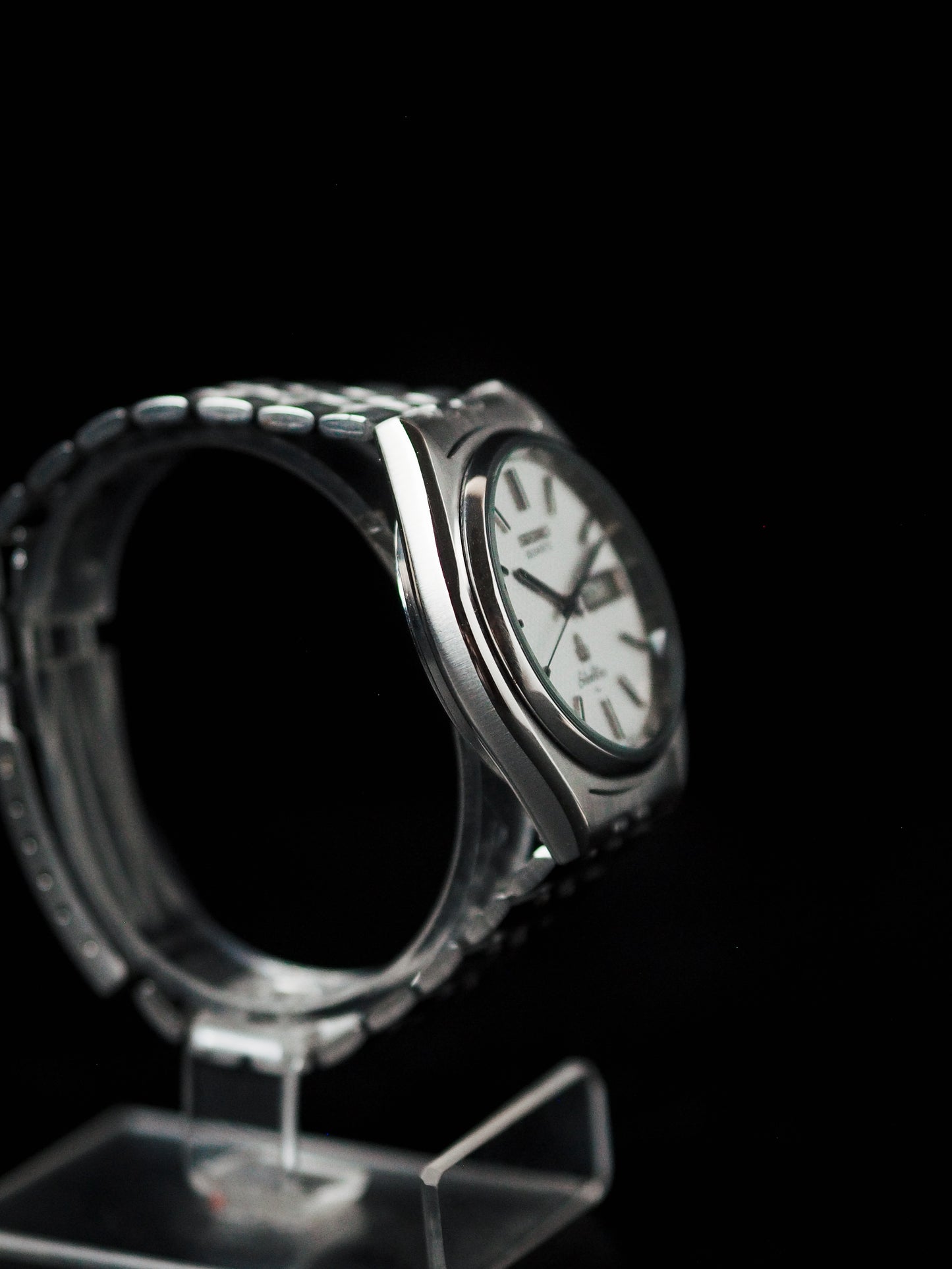 Seiko Quartz 4336-8090 Silverwave White Waffle Dial